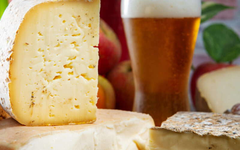 cerveja e queijo